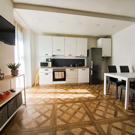 Appartamento Domus Mea Domodossola Esterno foto