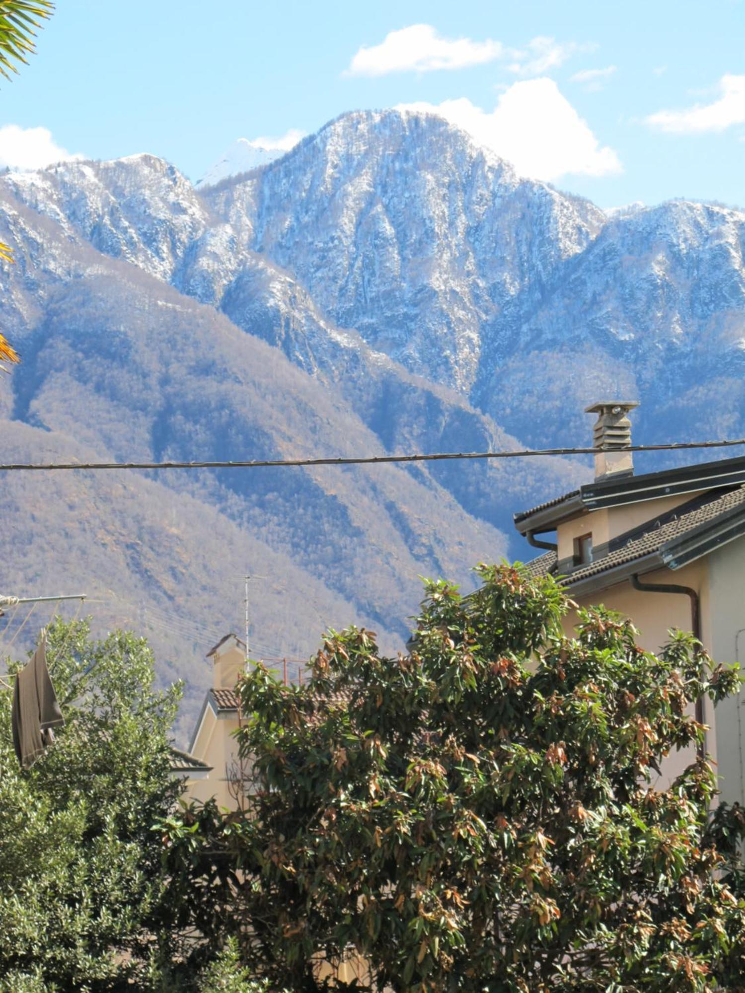 Appartamento Domus Mea Domodossola Esterno foto